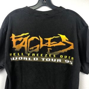 Tultex - Vintage Eagles band "Hell Freezes Over world tour '95" t-shirt - size L